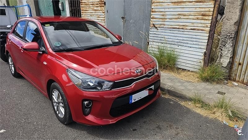 Rojo Usado 2019 Kia Rio Berlina | 10.800 € (Buen precio) - Imagen 1/4