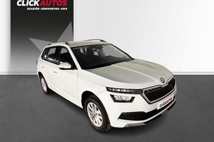 Usado Skoda Kamiq Ambition 95 CV (69 kW) 2024 Azul SUV