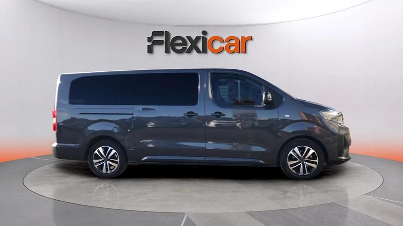 Usado Peugeot Traveller Business-Line 180 CV (132 kW) 2024 Gris Monovolumen