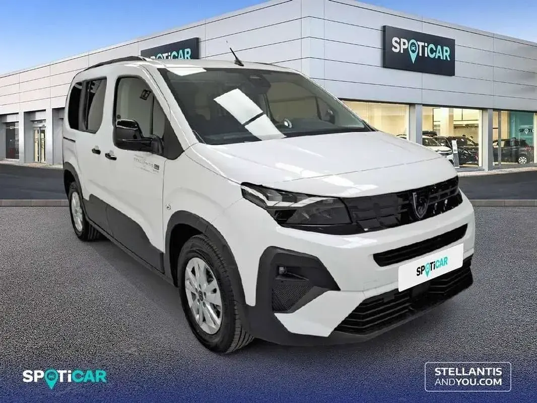 Nuevo Peugeot Rifter Allure 101 CV (74 kW) 2026 Blanco Monovolumen