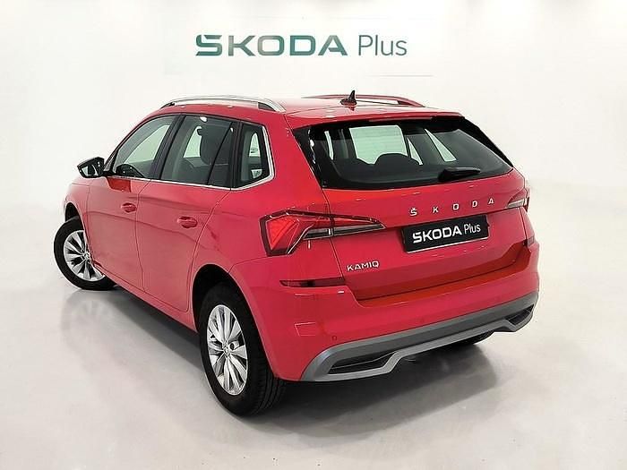 Rojo Usado 2021 Skoda Kamiq Ambition SUV | 16.750 € (Precio justo) - Imagen 1/4