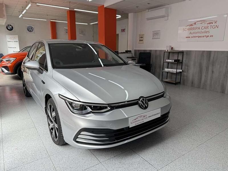 Usado VW Golf VIII Style 150 CV (110 kW) 2023 Gris Utilitario