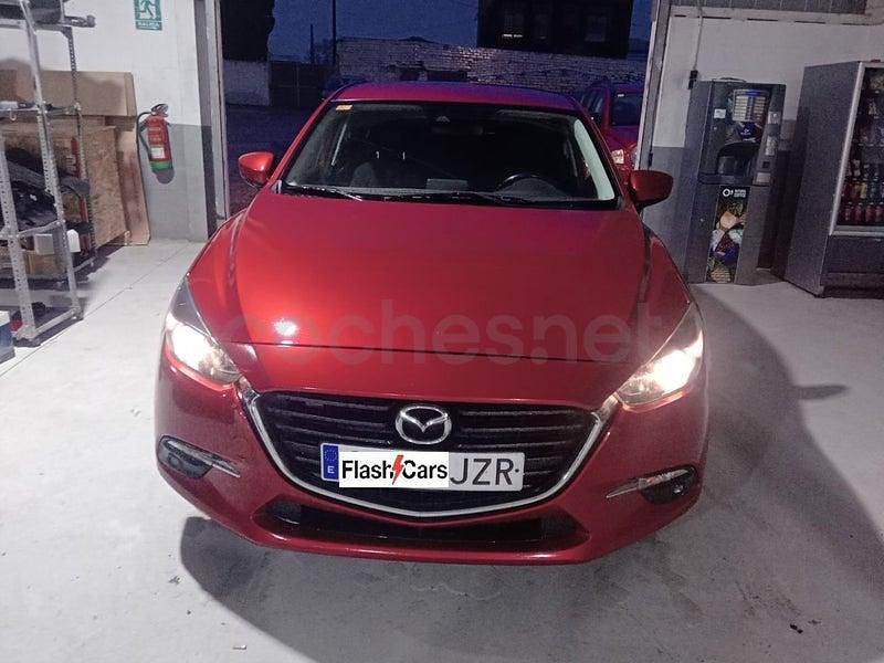 Usado Mazda 3 Style 120 CV (88 kW) 2017 Granate Berlina
