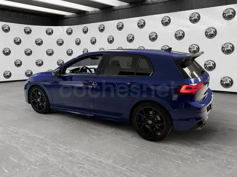 Usado VW Golf VIII R 333 CV (244 kW) 2024 Azul Berlina