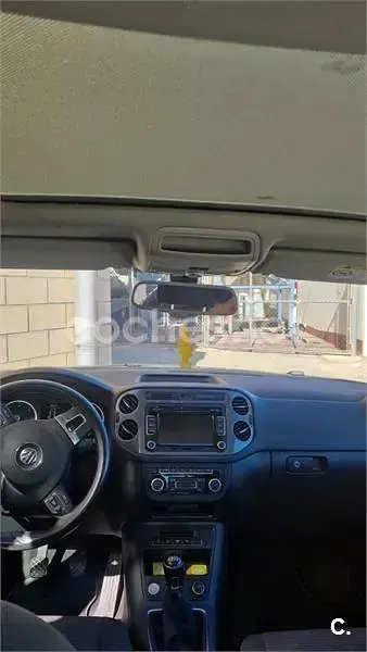 Usado VW Tiguan 140 CV (102 kW) 2015 Negro SUV