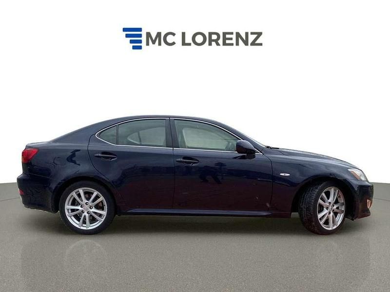 Usado Lexus IS220d Sport Line 177 CV (130 kW) 2008 Azul Berlina