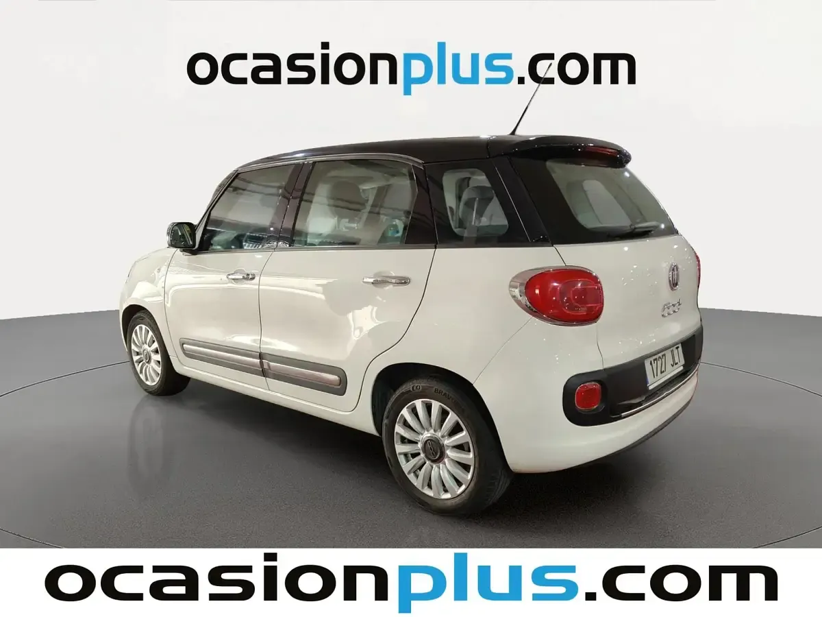 Usado Fiat 500L Pop Star 120 CV (88 kW) 2016 Blanco Monovolumen