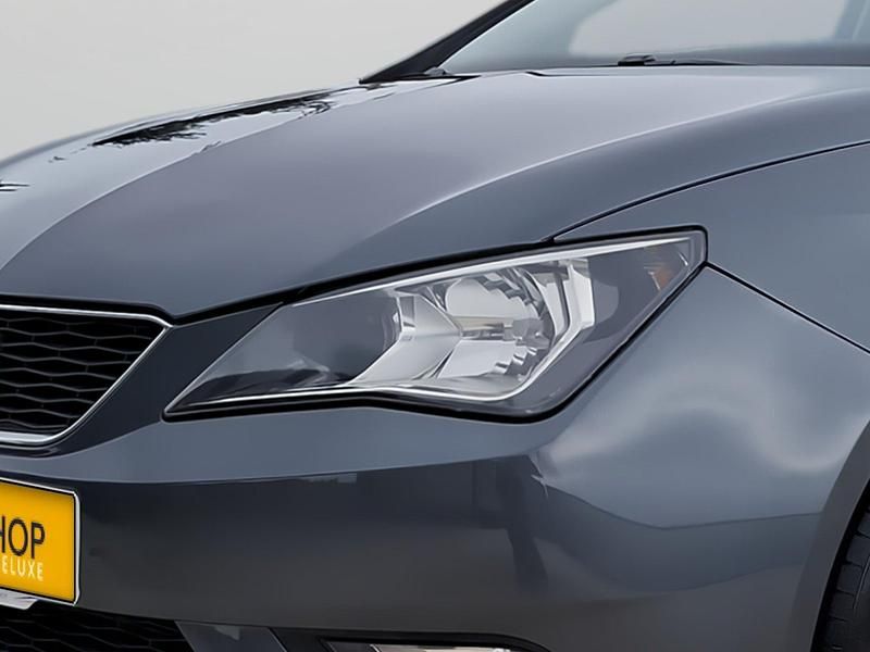 Usado Seat Ibiza Style 105 CV (77 kW) 2013 Gris / plata Berlina