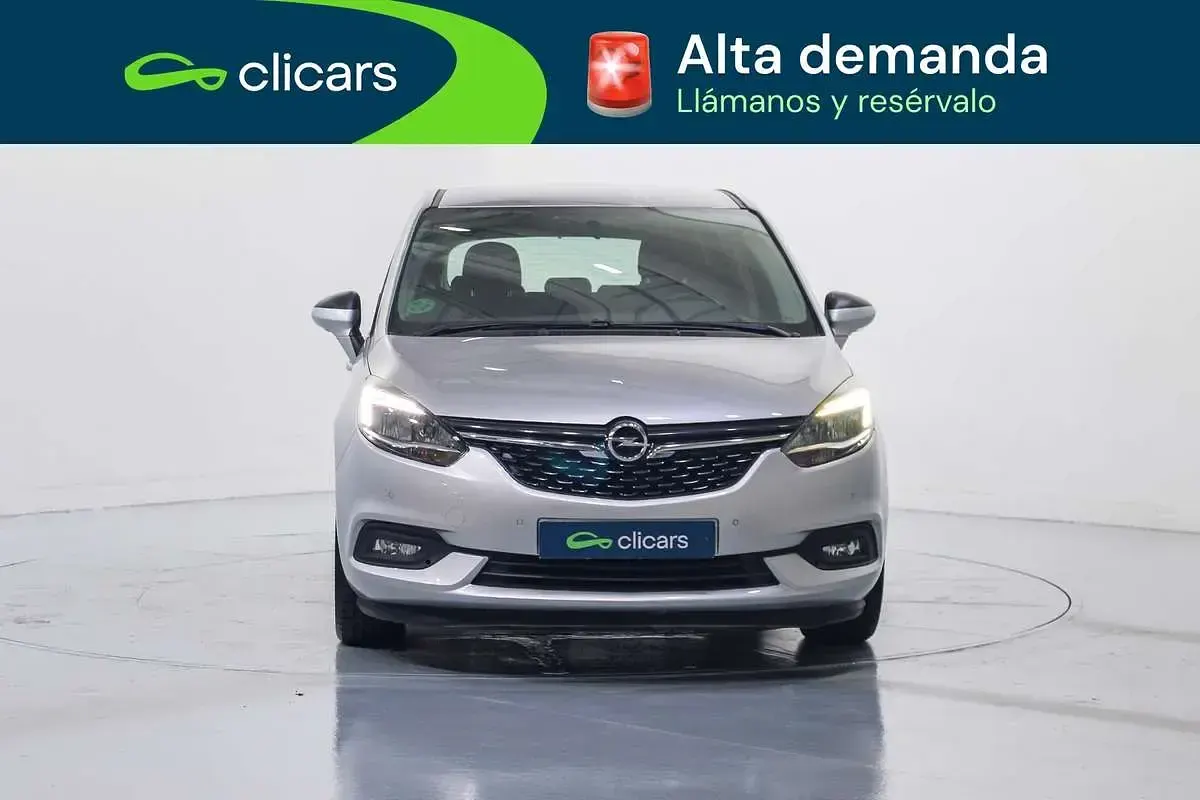 Usado Opel Zafira Selective 135 CV (99 kW) 2017 Gris Monovolumen
