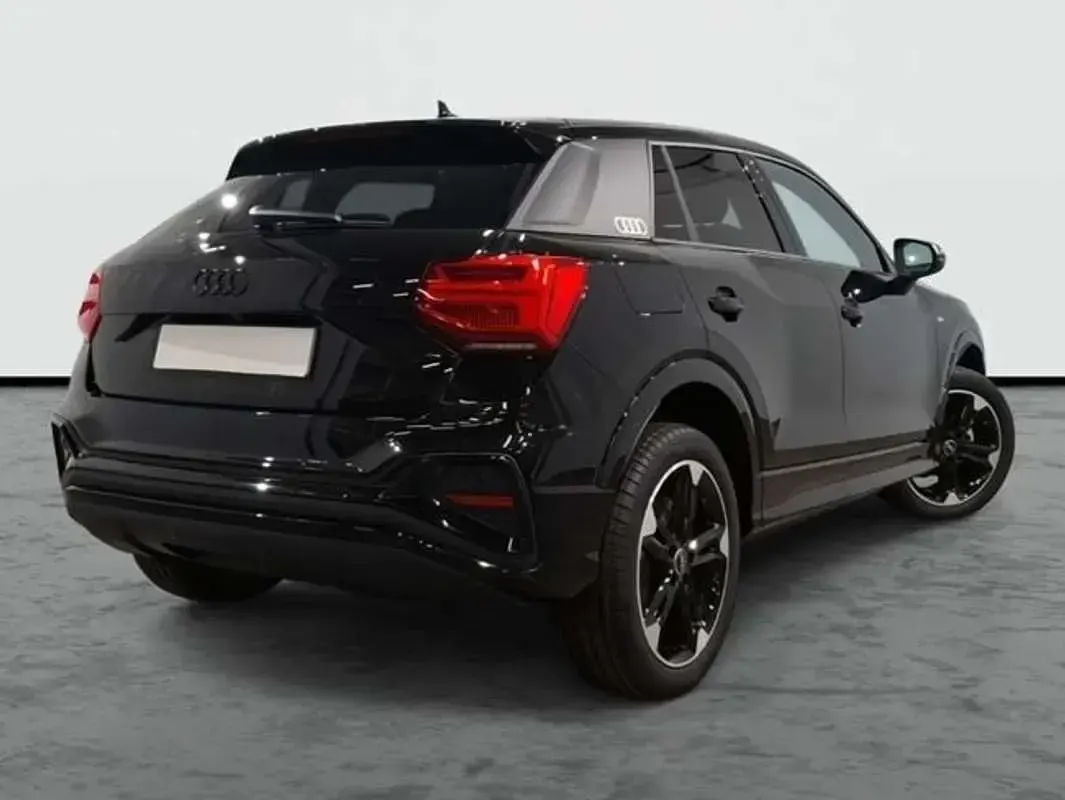 Usado Audi Q2 S-Line 116 CV (85 kW) 2026 Negro SUV