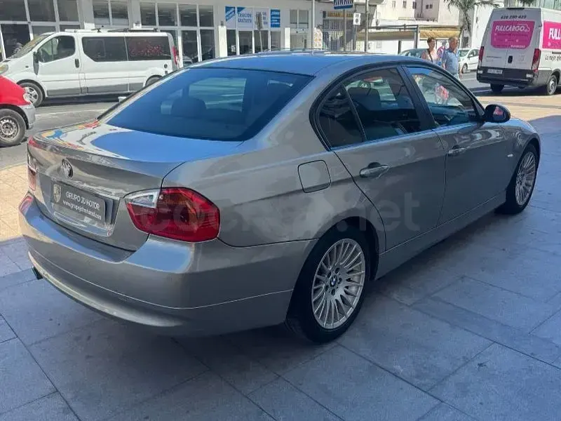 Usado BMW 320 Comfort Edition 170 CV (125 kW) 2008 Beige Berlina