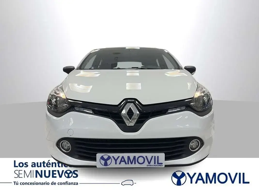 Usado Renault Clio Authentique 75 CV (55 kW) 2015 Blanco Utilitario