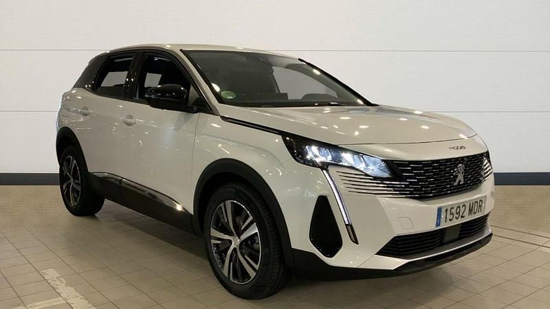 Usado Peugeot 3008 Allure 130 CV (95 kW) 2023 Blanco SUV