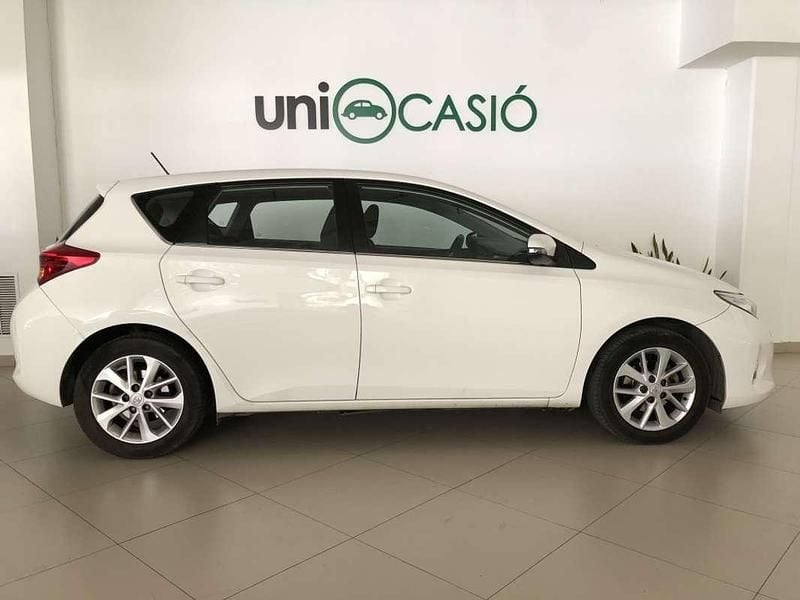 Usado Toyota Auris Active 132 CV (97 kW) 2014 Utilitario