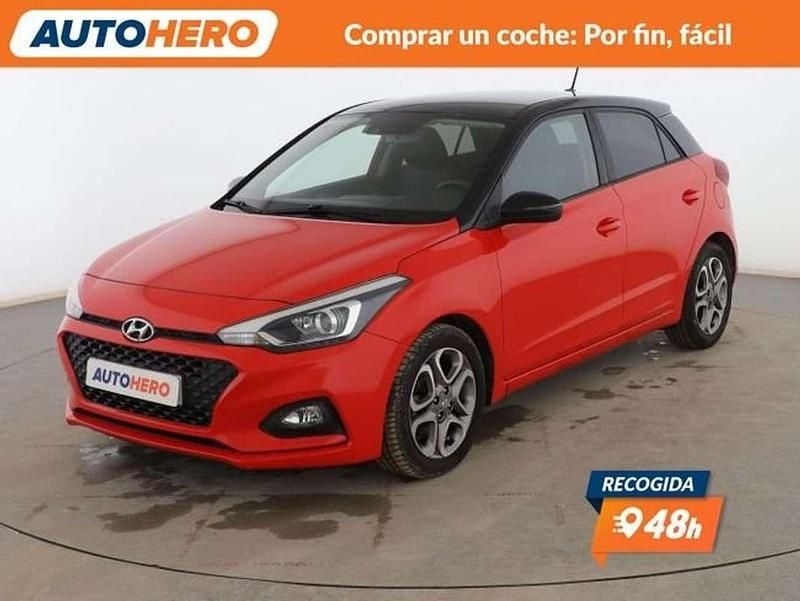 Usado Hyundai i20 99 CV (72 kW) 2019 Rojo Utilitario