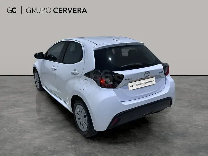 Nuevo Mazda 2 Prime-Line 116 CV (85 kW) 2026 Blanco Utilitario