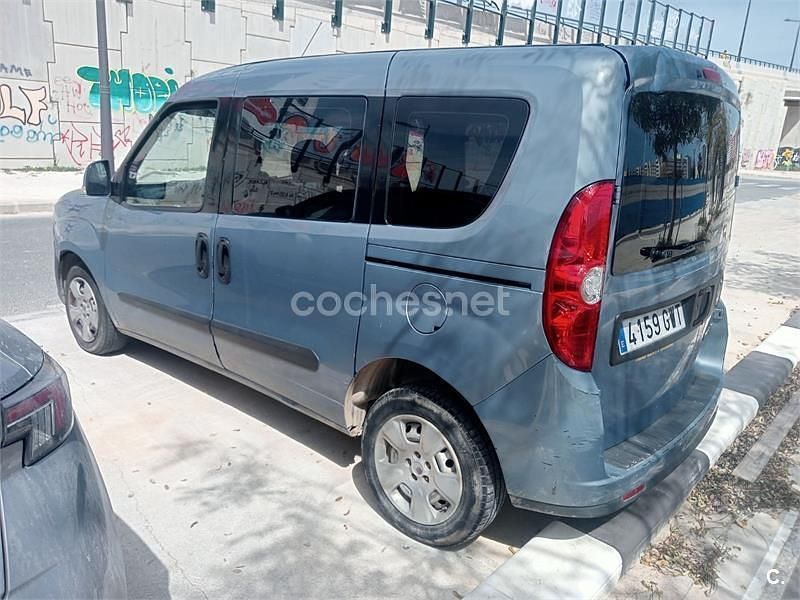 Brugt Fiat Doblò Active 90 HK (66 kW) 2010 Blå MPV