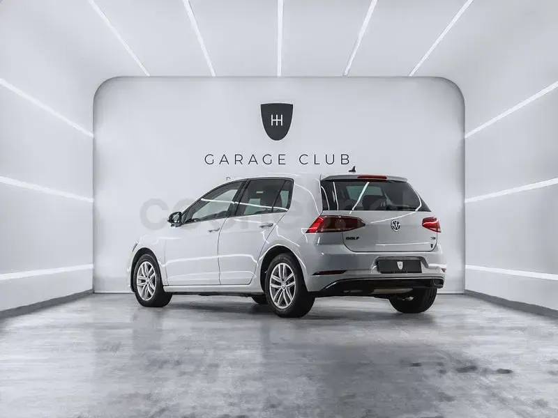 Usado VW Golf VII Advance 116 CV (85 kW) 2017 Blanco Berlina