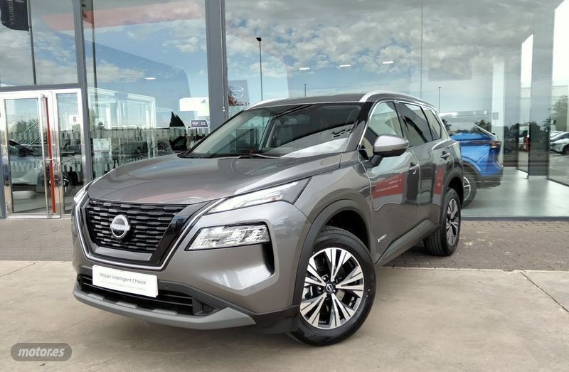 Gris / plateado Nuevo 2024 Nissan X-Trail SUV | 36.400 € (Buen precio) - Imagen 1/4