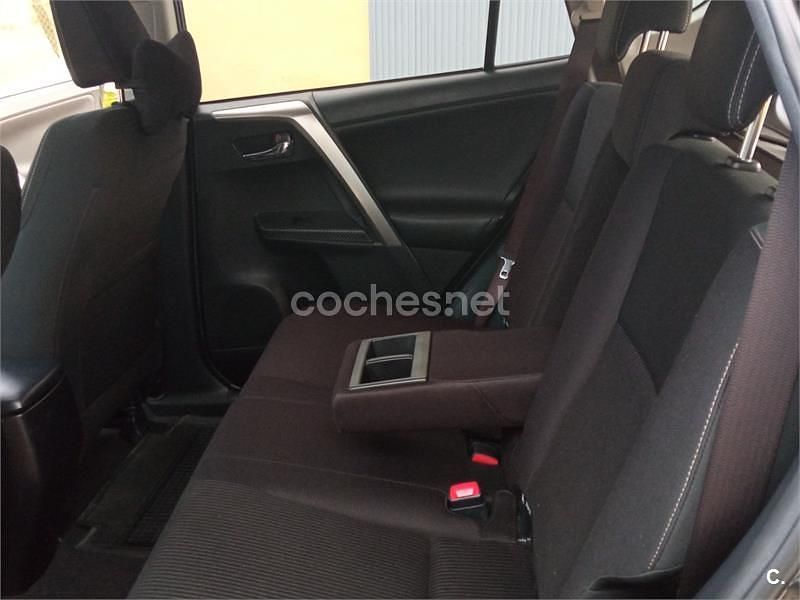 Usado Toyota RAV4 Advance 150 CV (110 kW) 2014 Marrón SUV