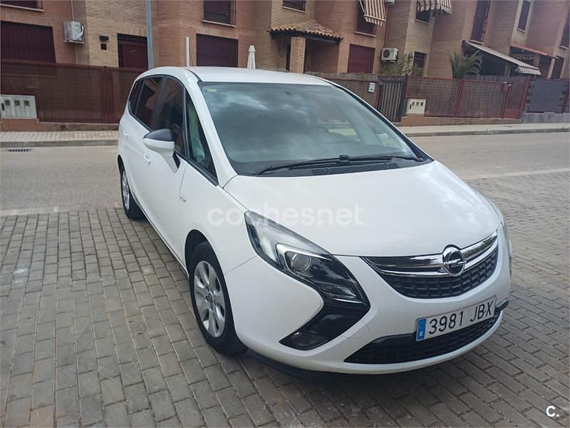 Blanco Usado 2014 Opel Zafira Tourer Selective Monovolumen | 7500 € (Buen precio) - Imagen 1/4