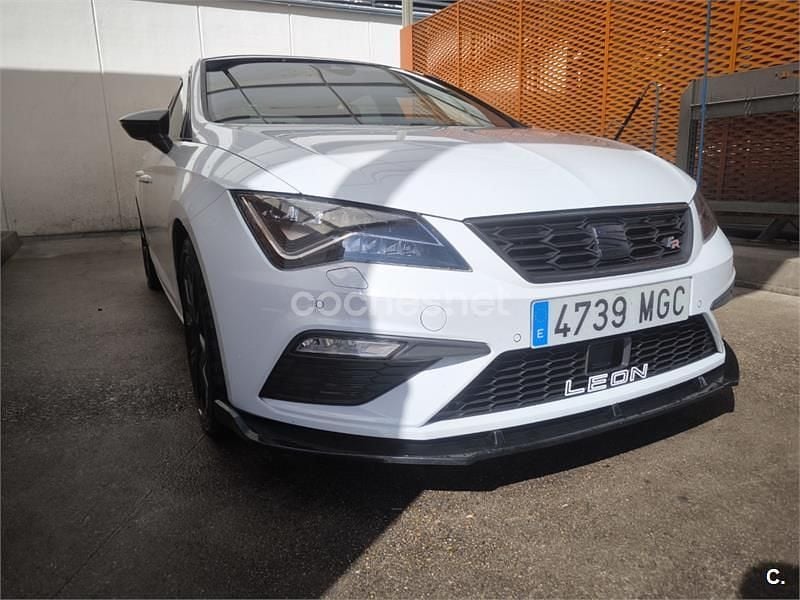 Usado Seat Leon ST FR 150 CV (110 kW) 2020 Blanco Familiar