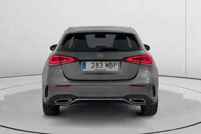 Usado Mercedes A180 116 CV (85 kW) 2022