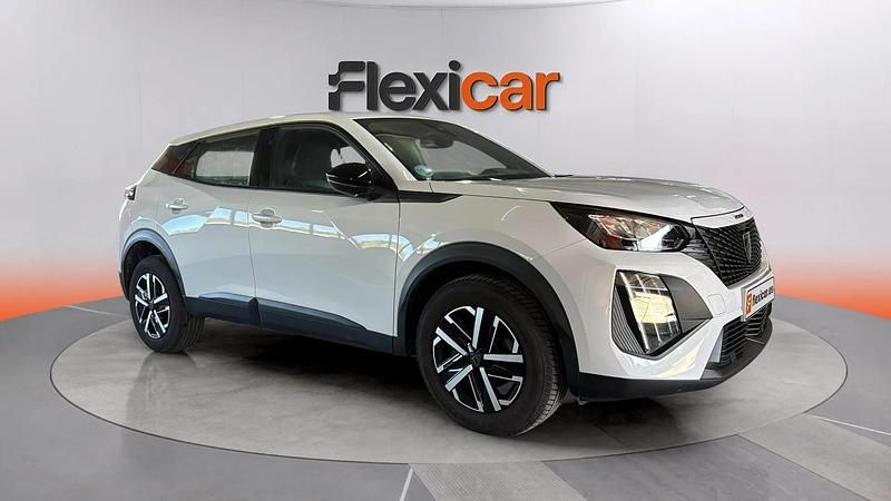 Usado Peugeot 2008 Active 101 CV (74 kW) 2023 Blanco SUV