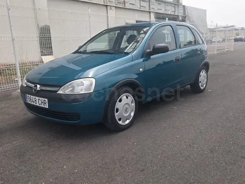 Usado Opel Corsa Club 75 CV (55 kW) 2003 Verde Utilitario
