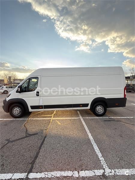 Usado Peugeot Boxer 130 CV (95 kW) 2012 Blanco Van