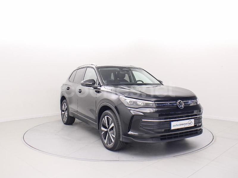 Negro Usado 2025 VW Tiguan SUV | 46.990 € - Imagen 1/4