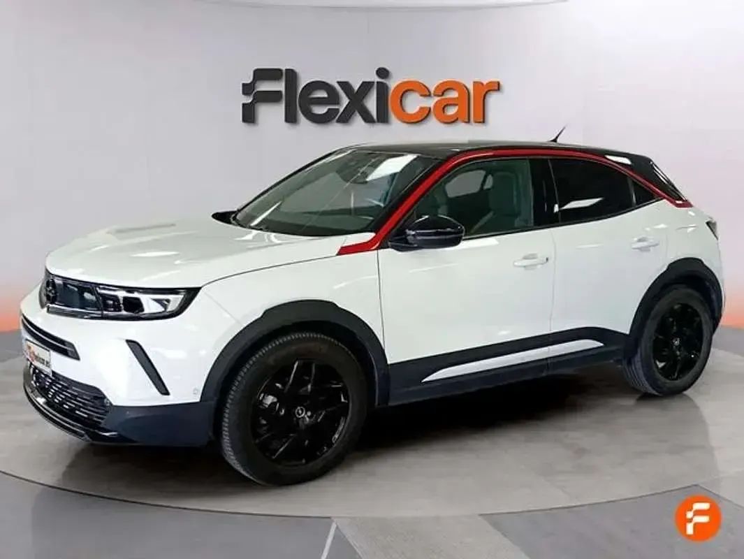 Usado Opel Mokka-e GS Line 100 kW (136 CV) 2022 Blanco SUV