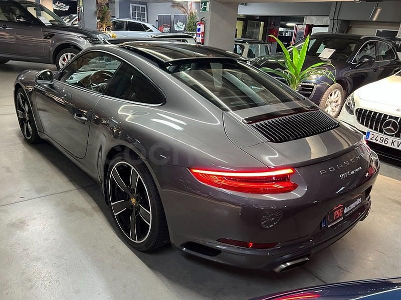 Usado Porsche 911 Carrera 370 CV (272 kW) 2018 Gris / plata Coupe