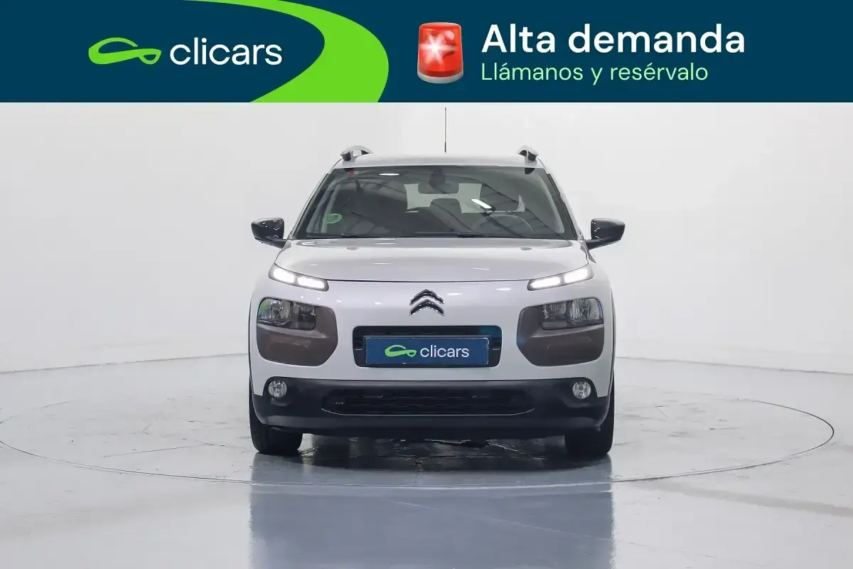Usado Citroën C4 Cactus PureTech 110 CV (80 kW) 2017 Gris Utilitario