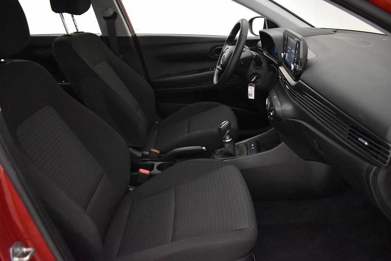 Usado Hyundai i20 99 CV (72 kW) 2023 Utilitario