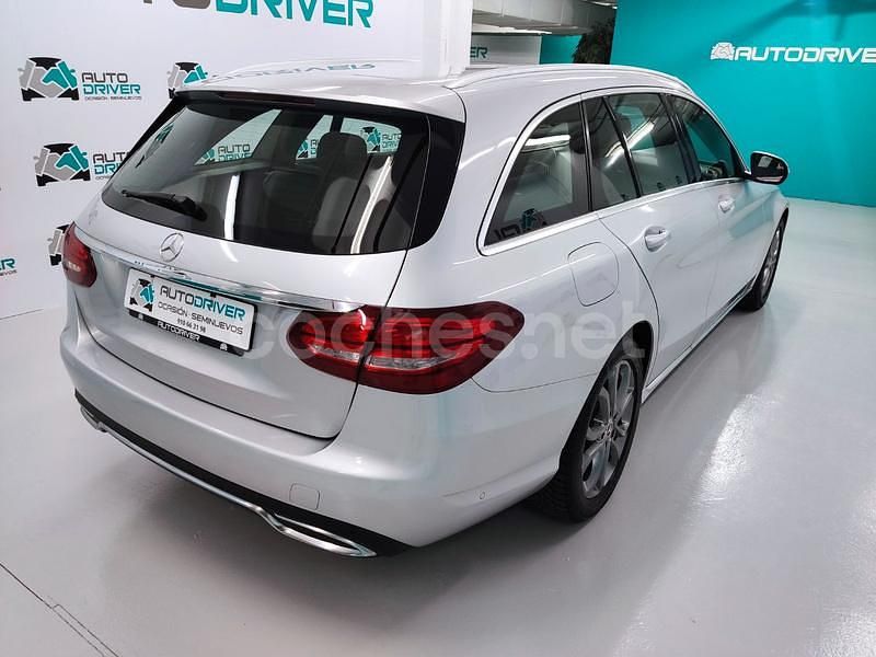 Usado Mercedes C250 204 CV (150 kW) 2017 Gris / plata Familiar