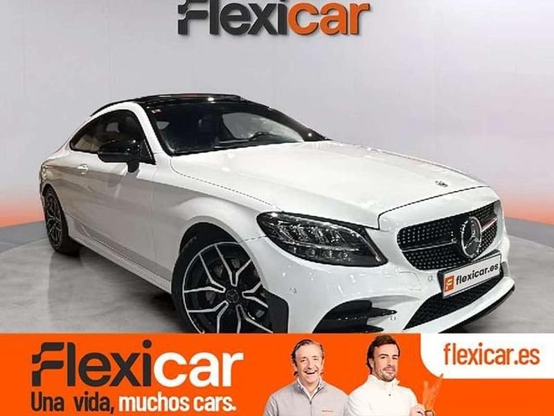 Usado Mercedes C220 194 CV (142 kW) 2021 Blanco Coupe