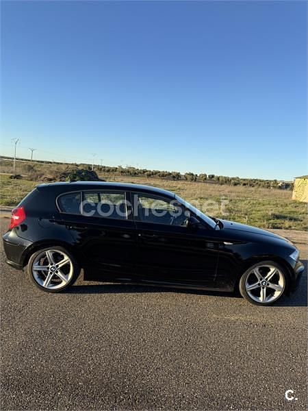 Usado BMW 116 Sport Line 115 CV (84 kW) 2011 Azul Utilitario