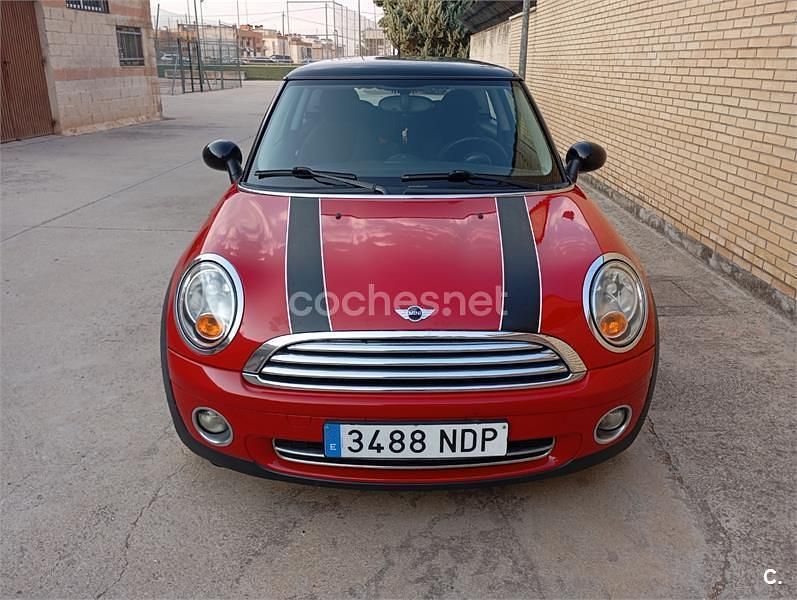 Rojo Usado 2007 Mini ONE Utilitario | 5500 € (Precio justo) - Imagen 1/4