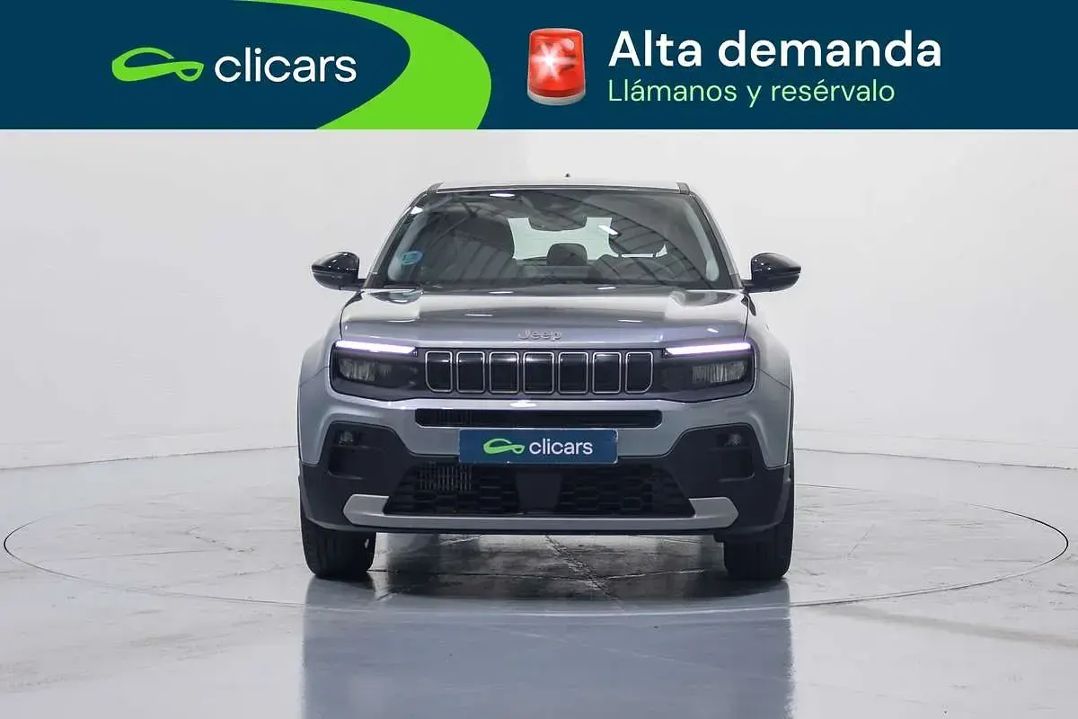 Usado Jeep Avenger Altitude 101 CV (74 kW) 2025 Plateado SUV