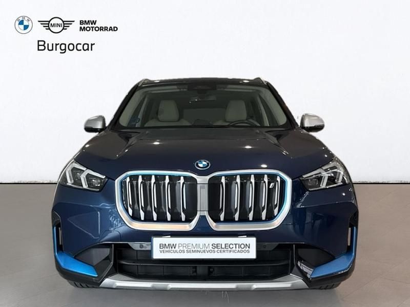 Usado BMW iX1 Comfort Edition 230 kW (313 CV) 2023 Phytonicblau (metalizado) SUV