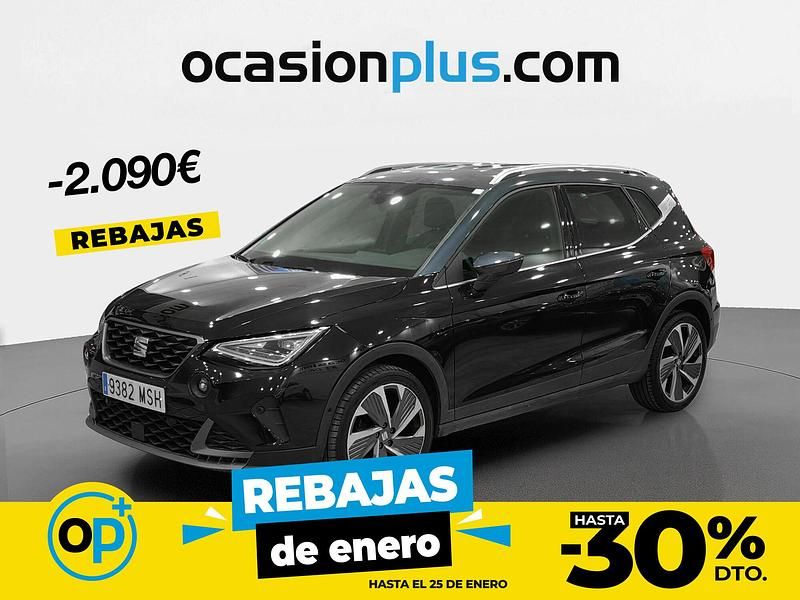 Negro Usado 2024 Seat Arona FR SUV | 21.790 € (Precio justo) - Imagen 1/4