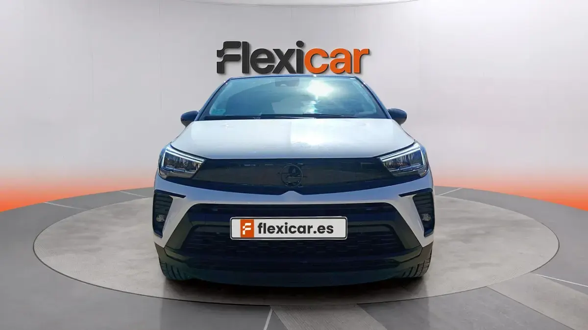 Usado Opel Crossland 110 CV (80 kW) 2023 Blanco SUV