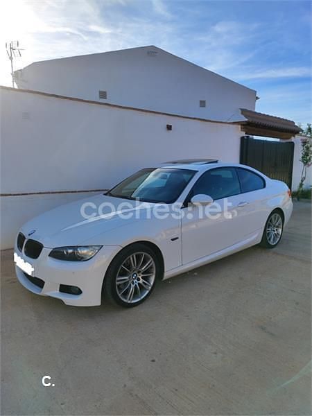 Blanco Usado 2008 BMW 320 Coupe | 7500 € (Precio justo) - Imagen 1/4