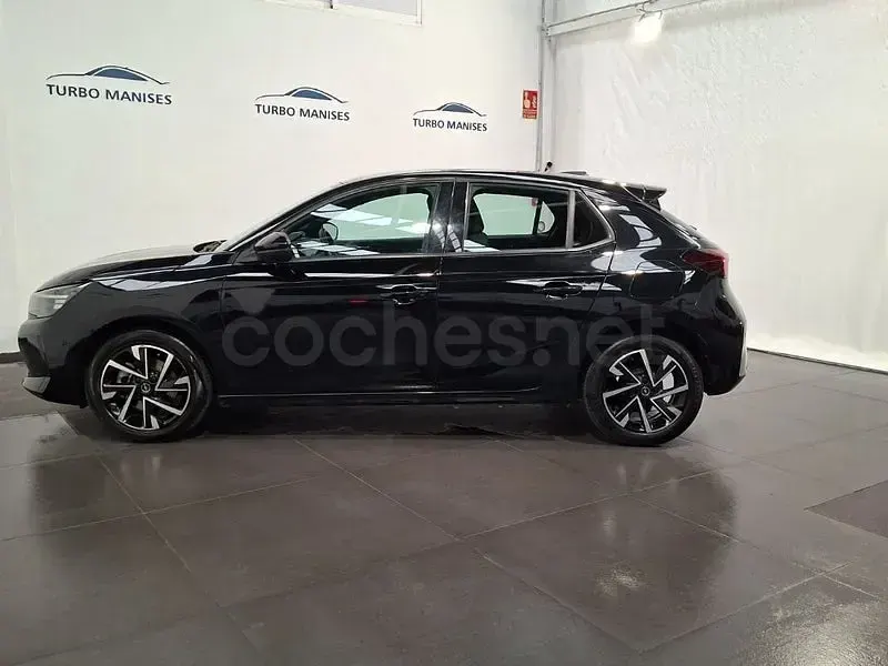 Usado Opel Corsa GS Line 100 CV (73 kW) 2024 Negro Utilitario