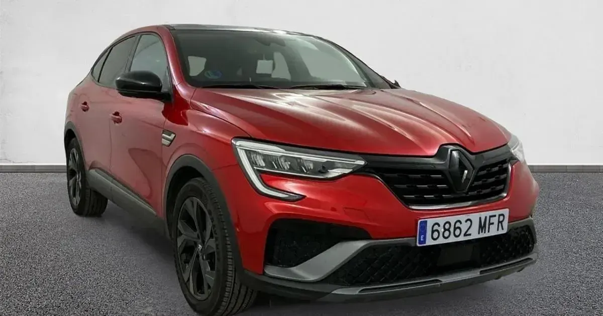 Usado Renault Arkana Techno 145 CV (106 kW) 2023 SUV