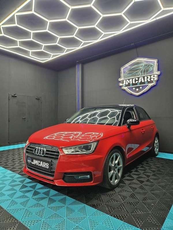 Usado Audi A1 Sportback 90 CV (66 kW) 2015 Rojo Utilitario
