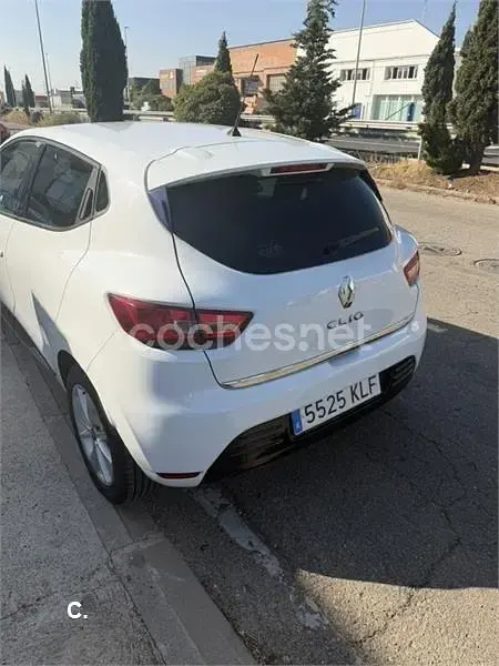 Usado Renault Clio IV LIMITED 90 CV (66 kW) 2018 Blanco Berlina