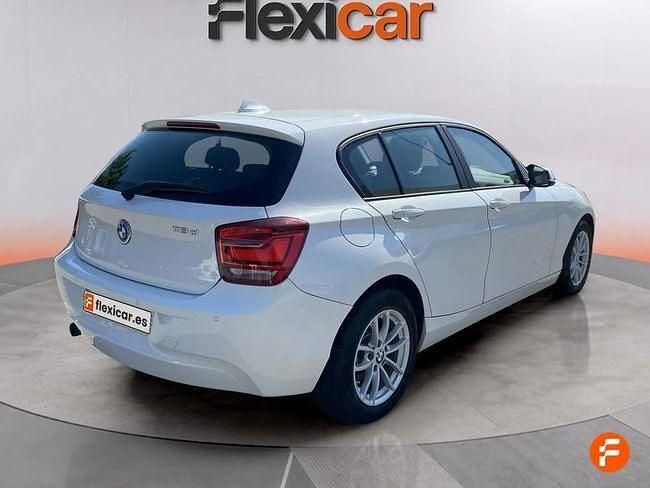 Usado BMW 116 116 CV (85 kW) 2015 Blanco Utilitario