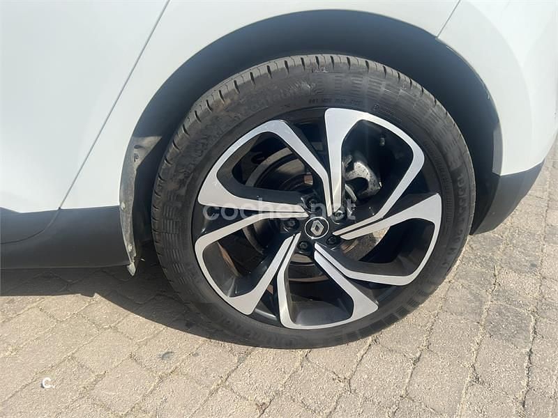 Usado Renault Scénic IV Edition One 130 CV (95 kW) 2017 Blanco Monovolumen